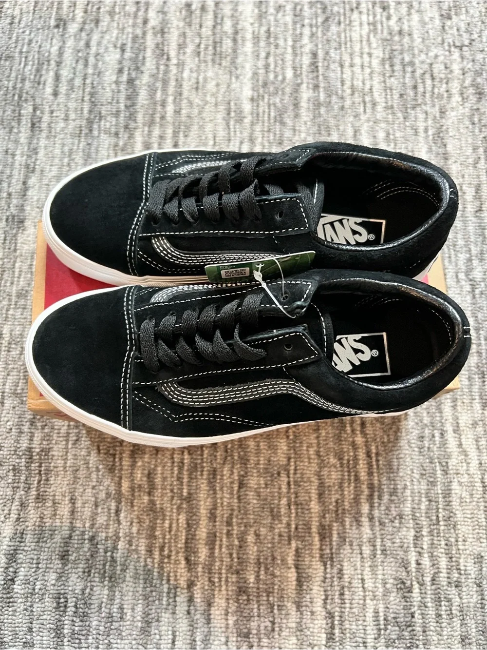 VANS Old Skool SNEAKERS SIZE 6 WOMEN'S / 4.5 MEN'S